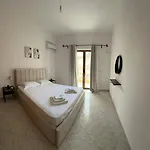Antigone's Sea View Apartamento *